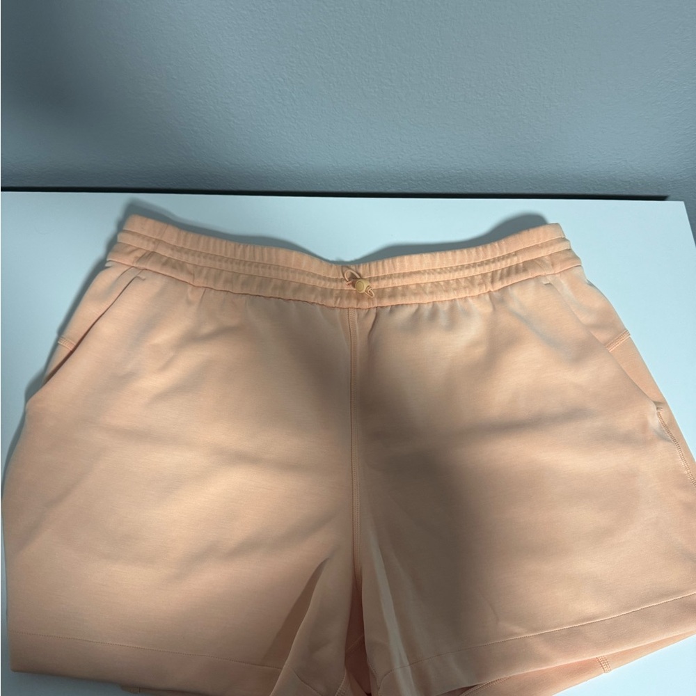 Lululemon Softstreme Short 4”